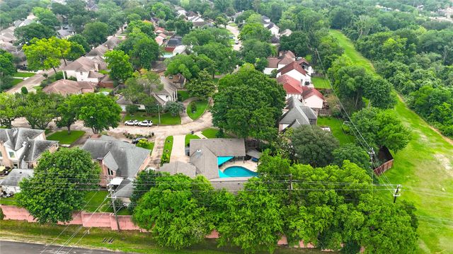 1026 Riverlace Drive, Houston, TX 77079