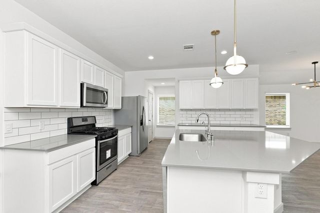 1826 Plantation Place, Baytown, TX 77523