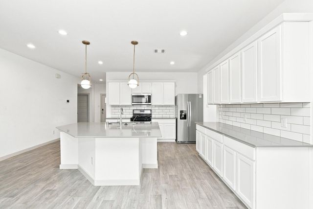 1826 Plantation Place, Baytown, TX 77523