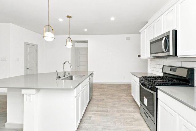 1826 Plantation Place, Baytown, TX 77523