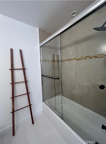 4706 Park Granada 188, Calabasas, CA 91302