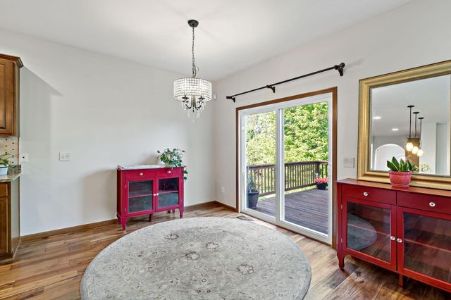 11624 Ivywood Circle, Woodbury, MN 55129