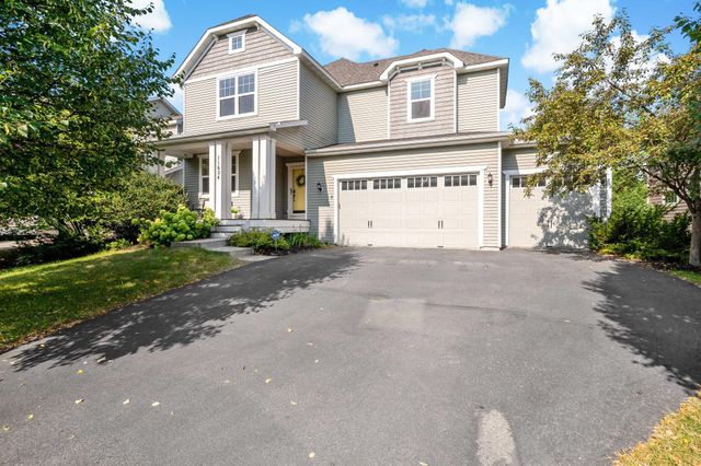 11624 Ivywood Circle, Woodbury, MN 55129