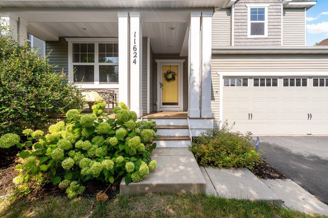 11624 Ivywood Circle, Woodbury, MN 55129