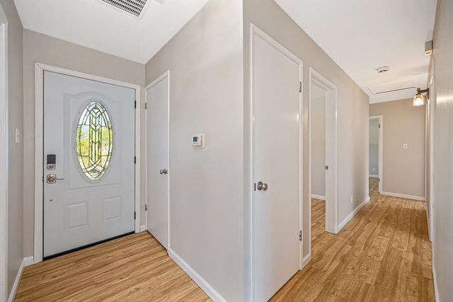 4404 Rollingrock Way, Carmichael, CA 95608
