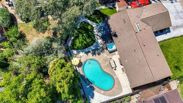 4404 Rollingrock Way, Carmichael, CA 95608