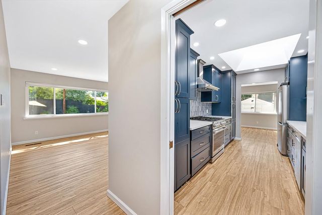 4404 Rollingrock Way, Carmichael, CA 95608