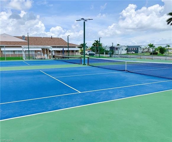 19681 Summerlin RD # 416, Fort Myers, FL 33908