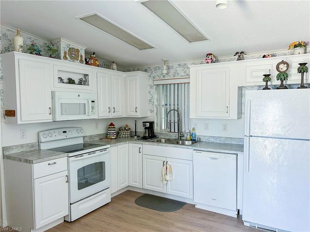 19681 Summerlin RD # 416, Fort Myers, FL 33908