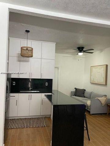 7149 Bay Dr 2, Miami Beach, FL 33141