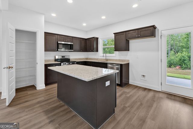 335 Yancey Road, Covington, GA 30014