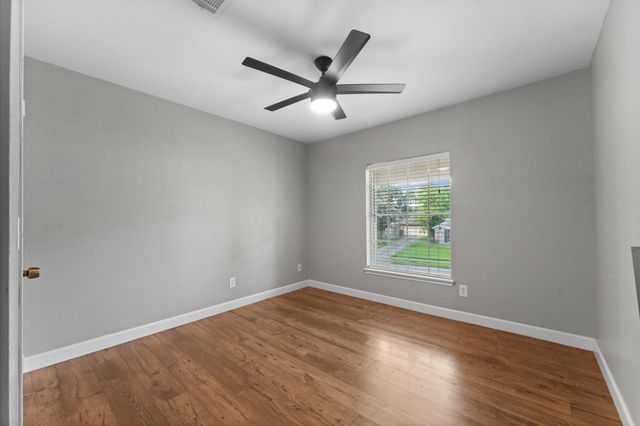 16338 Hickory Point Road, Houston, TX 77095