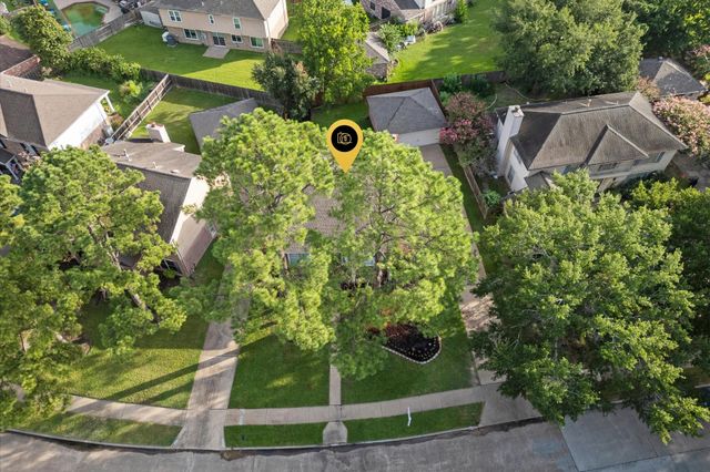 16338 Hickory Point Road, Houston, TX 77095