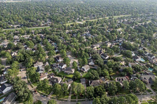 16338 Hickory Point Road, Houston, TX 77095