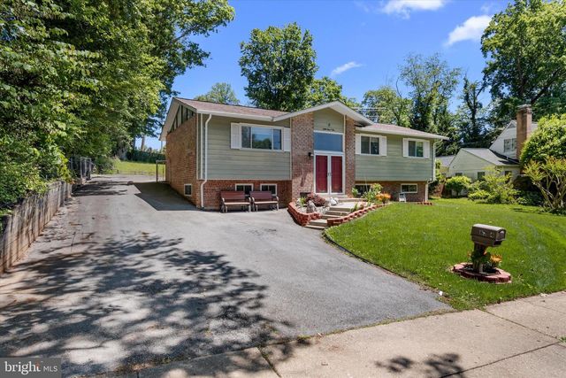8304 HARLAND DR, Springfield, VA 22152