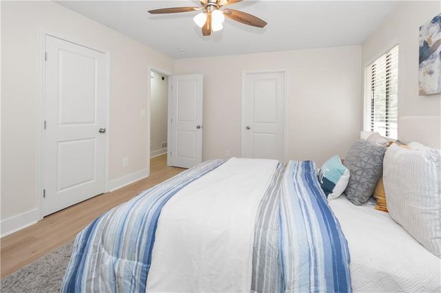 2432 Mistletoe Lane, Snellville, GA 30039