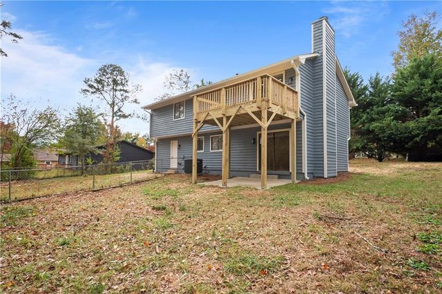 2432 Mistletoe Lane, Snellville, GA 30039