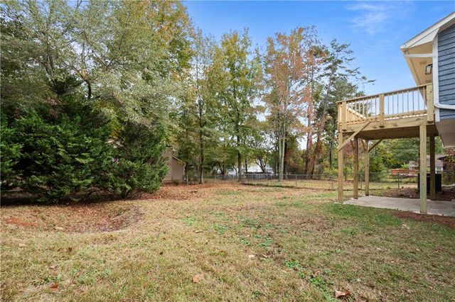 2432 Mistletoe Lane, Snellville, GA 30039