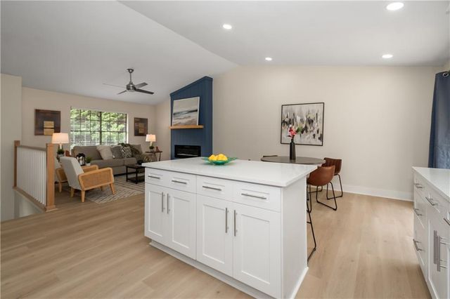 2432 Mistletoe Lane, Snellville, GA 30039