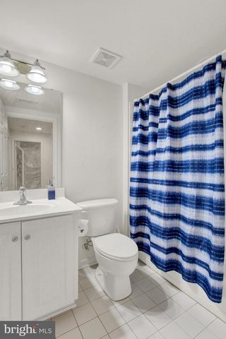 320 MAPLE DR, Hanover, PA 17331