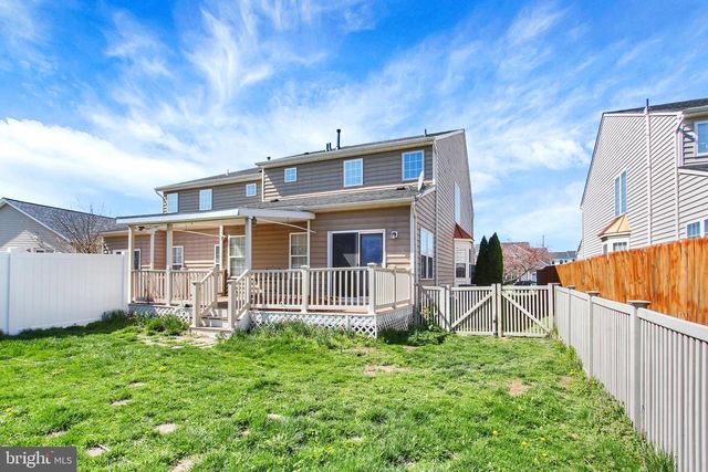 320 MAPLE DR, Hanover, PA 17331