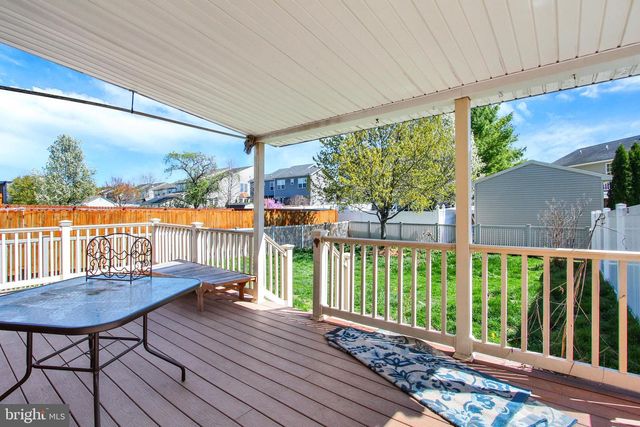 320 MAPLE DR, Hanover, PA 17331
