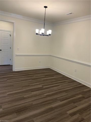 1522 Oakbluffs Drive, Colfax, NC 27235