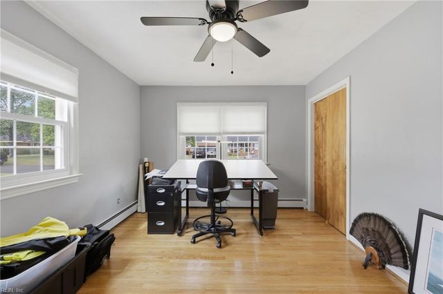 128 Convention DR, Virginia Beach, VA 23462