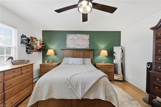 128 Convention DR, Virginia Beach, VA 23462