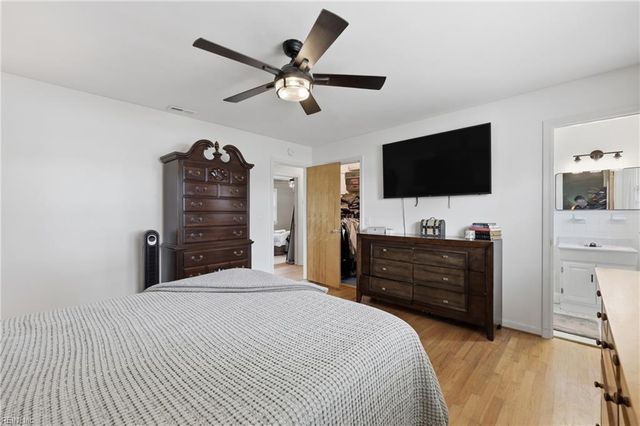 128 Convention DR, Virginia Beach, VA 23462