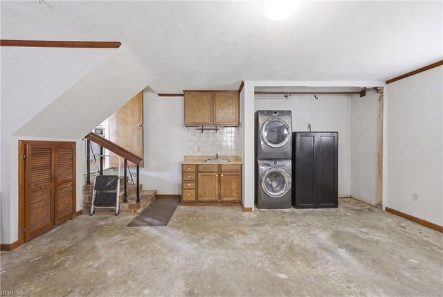 128 Convention DR, Virginia Beach, VA 23462