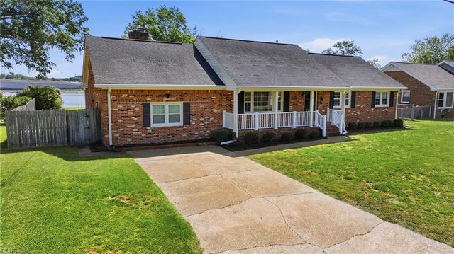 128 Convention DR, Virginia Beach, VA 23462