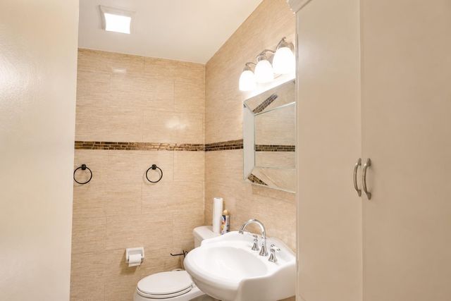 1508 S Walnut ST, Georgetown, TX 78626