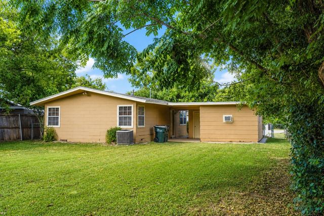 1508 S Walnut ST, Georgetown, TX 78626