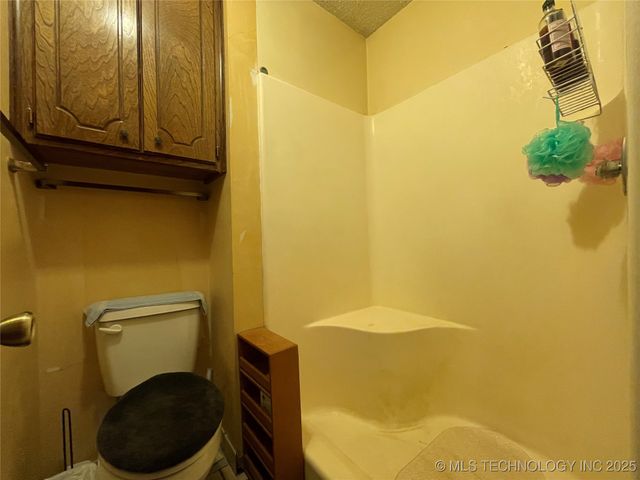 3009 Hilltop Avenue, Muskogee, OK 74403