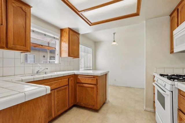 16910 S Dalton Avenue 8, Gardena, CA 90247