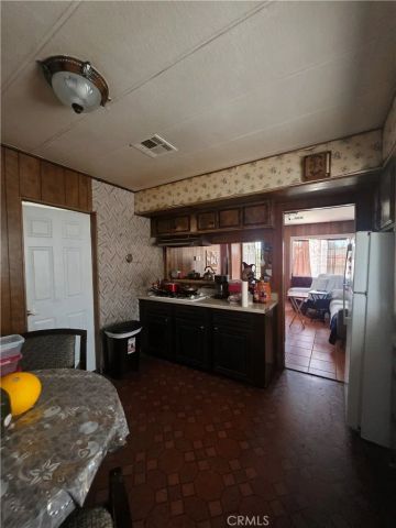 2010 Kilson, Santa Ana, CA 92707