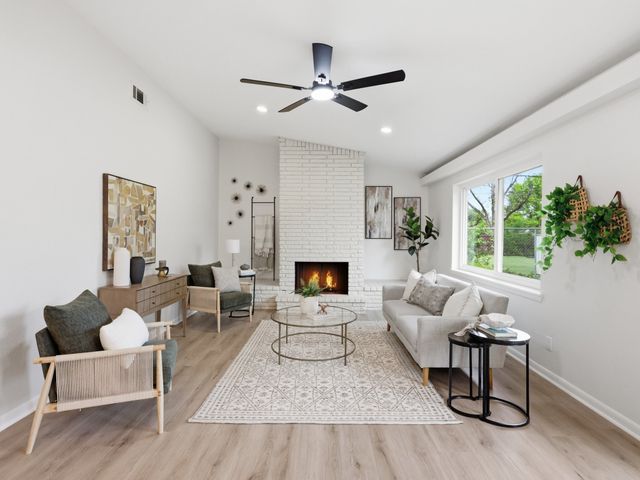 732 Pinehurst Drive, Richardson, TX 75080