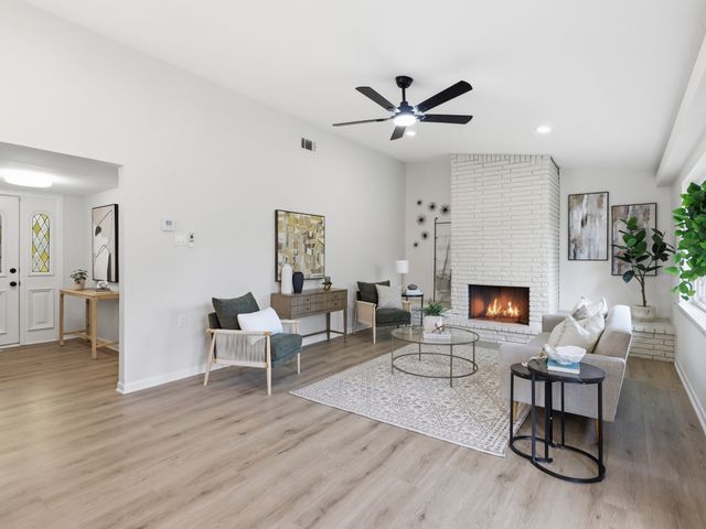 732 Pinehurst Drive, Richardson, TX 75080