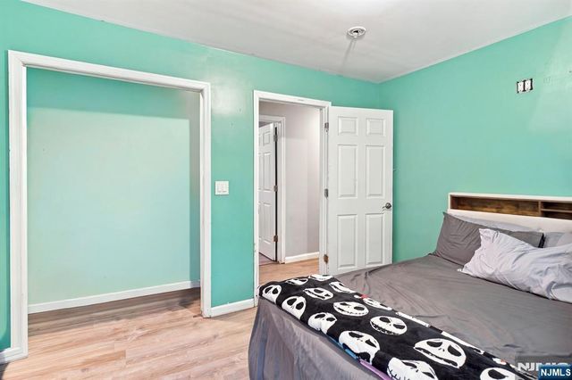 1528 Washington Avenue, Pompton Lakes, NJ 07442