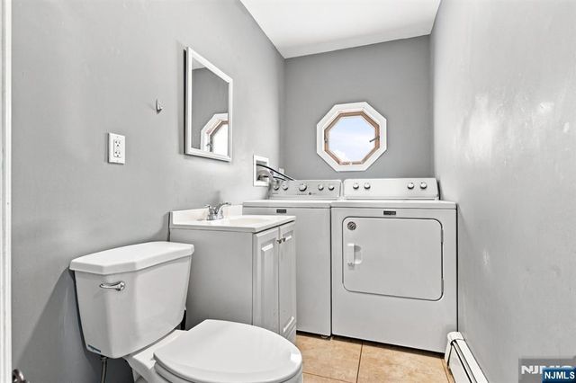 1528 Washington Avenue, Pompton Lakes, NJ 07442