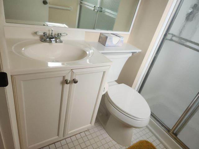 18081 SE Country Club Drive 41, Tequesta, FL 33469