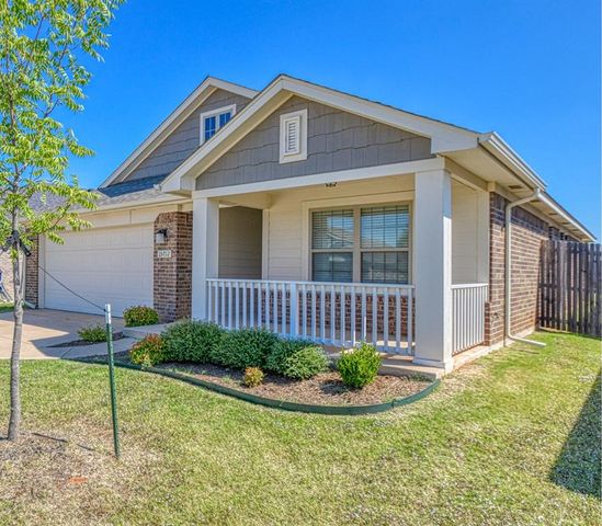 15712 Bennett Drive, Edmond, OK 73013