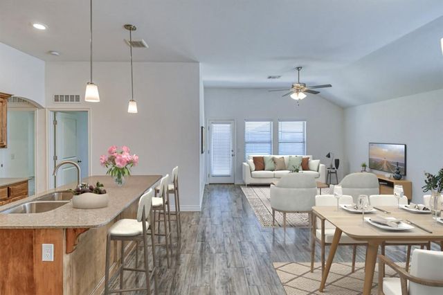 15712 Bennett Drive, Edmond, OK 73013