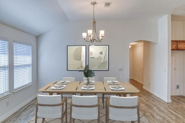 15712 Bennett Drive, Edmond, OK 73013