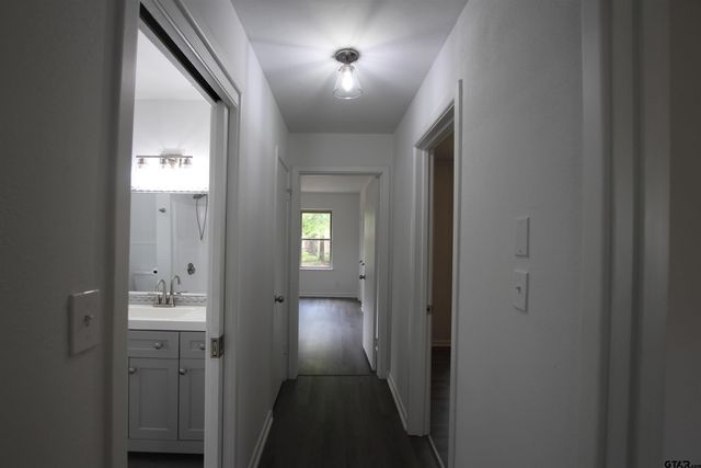 2705 Brentwood, Tyler, TX 75701