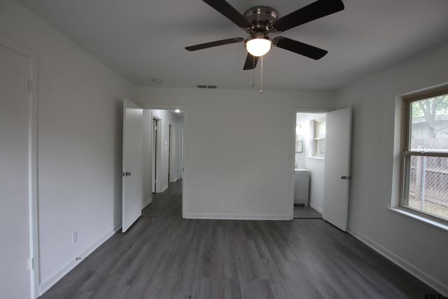 2705 Brentwood, Tyler, TX 75701