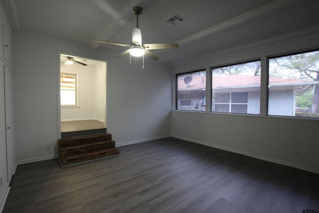 2705 Brentwood, Tyler, TX 75701