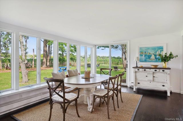 2600 Oregon Road, Mattituck, NY 11952