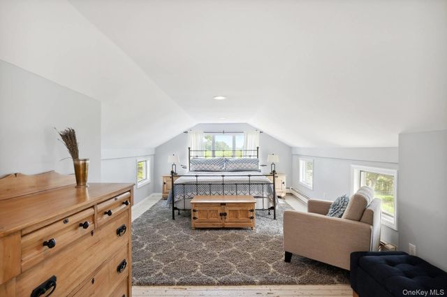 2600 Oregon Road, Mattituck, NY 11952